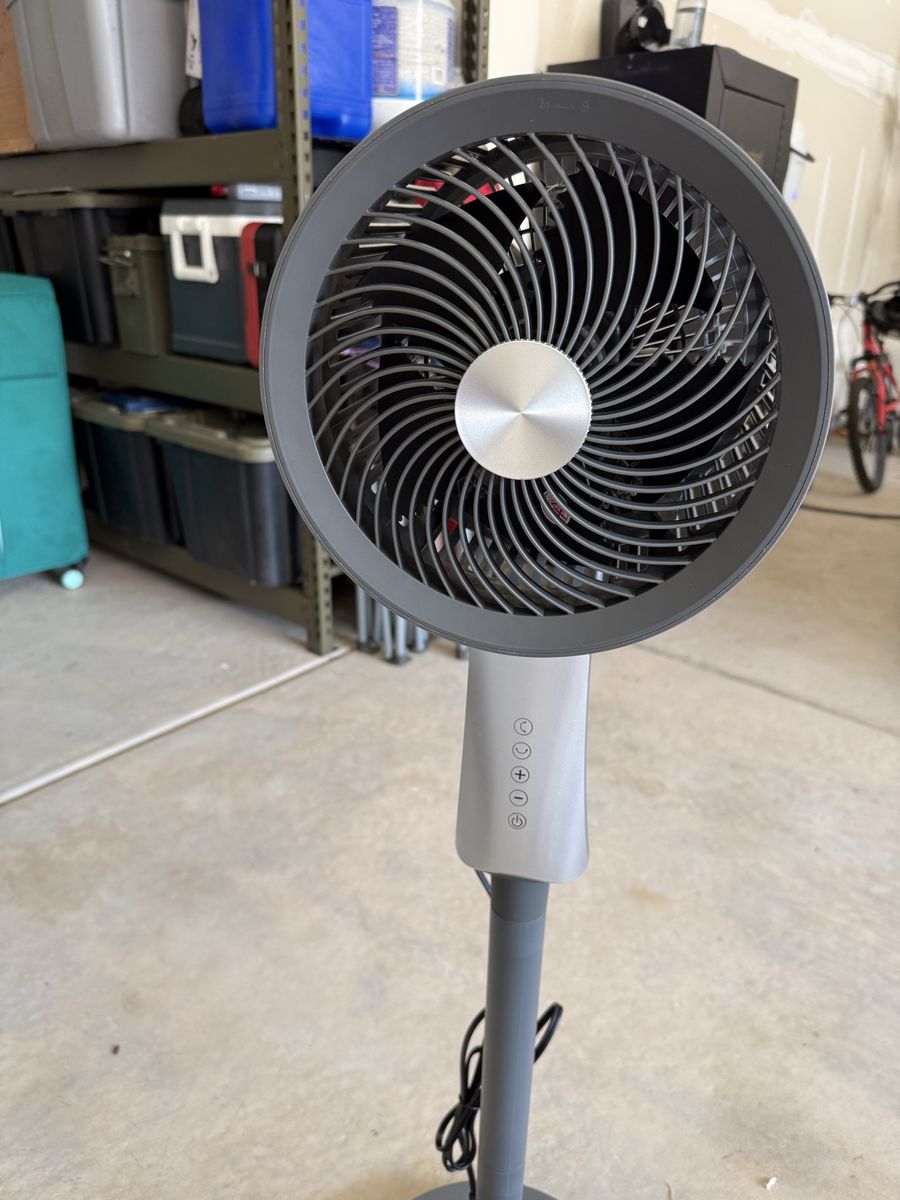 Oscillating Pedestal Fan w/ Remote