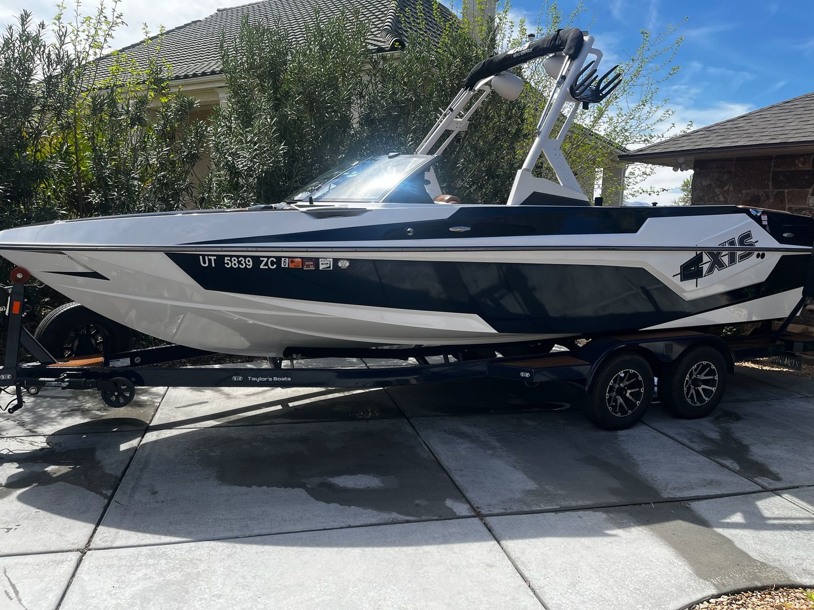 Axis T23 2021 Surf Boat - St George UT
