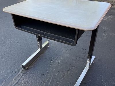 Kids School Desks