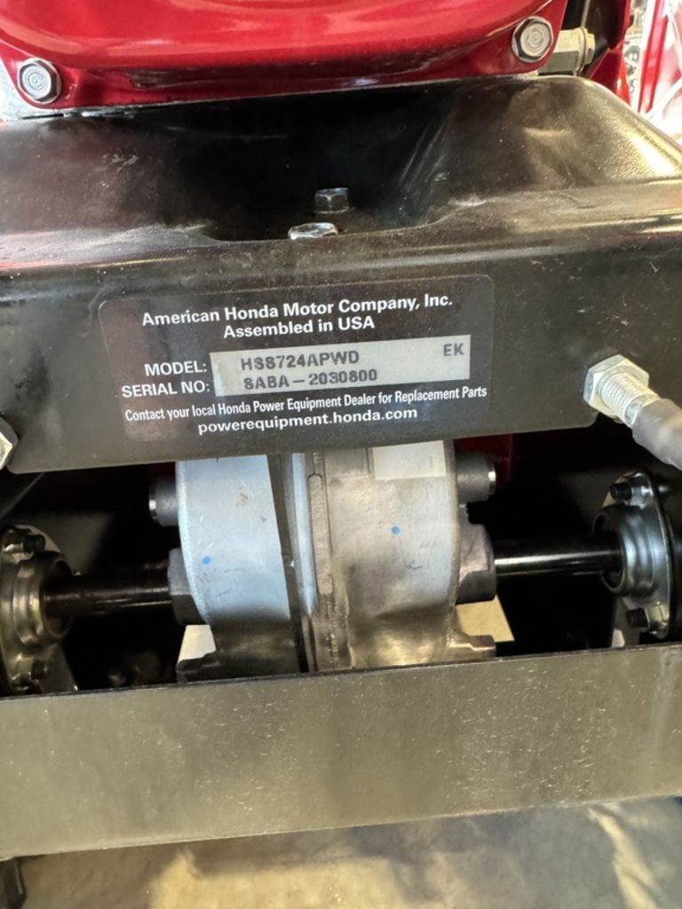 Main image 6