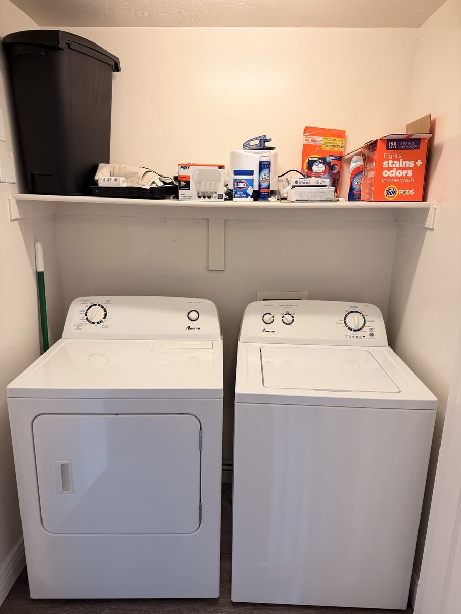Main image 6