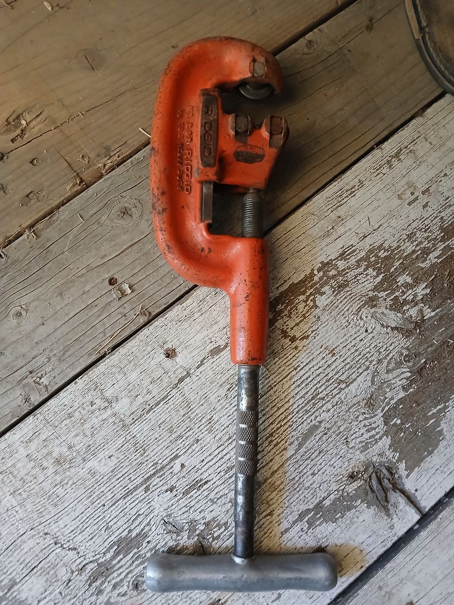 Rigid Pipe Cutter