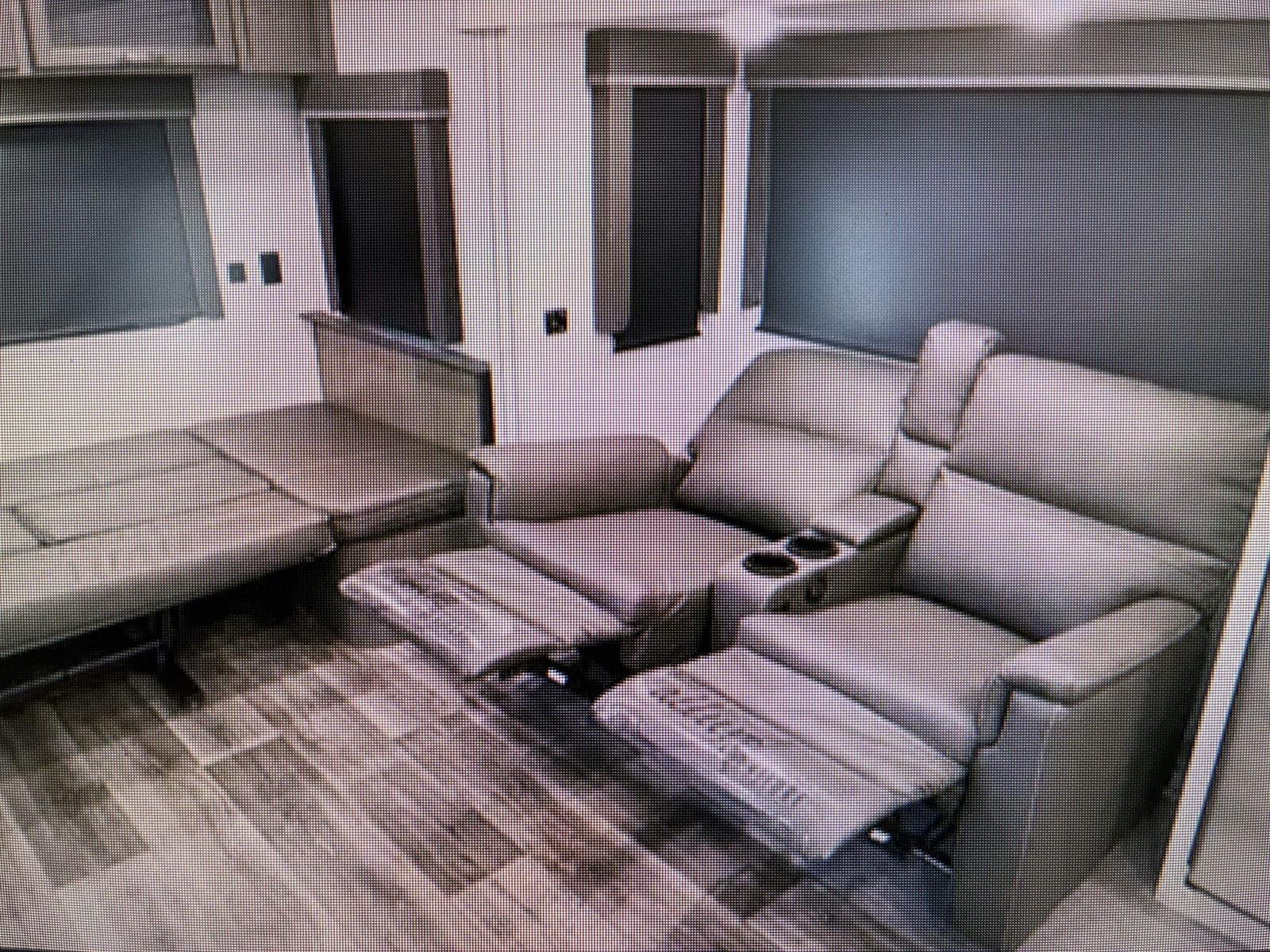 Main image 8