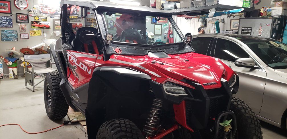 READ THIS FIRST- 2019 Honda Talon 1000X Side-by-Side UTV - Red & HEAVILY OPTIONED- NEAR NEW TRAILER INCLUDED 