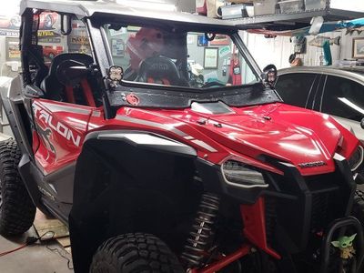 READ THIS FIRST- 2019 Honda Talon 1000X Side-by-Side UTV - Red & HEAVILY OPTIONED- NEAR NEW TRAILER INCLUDED