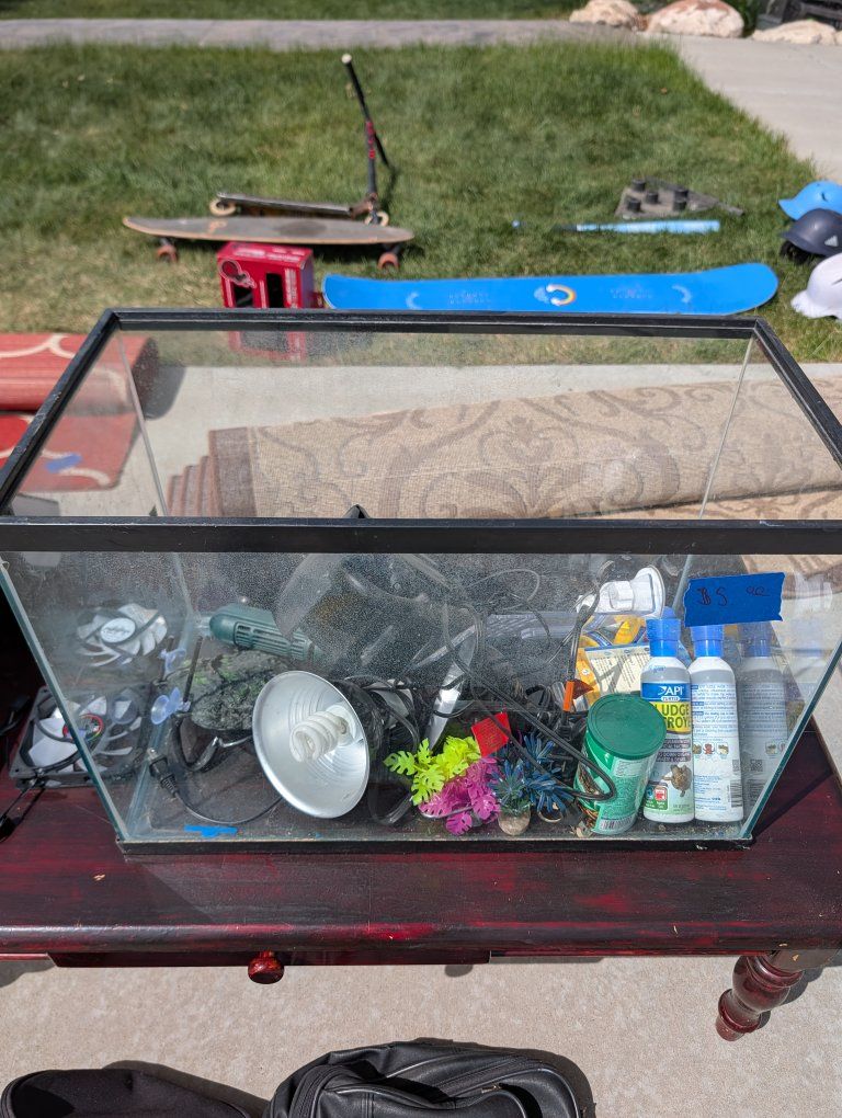 Fish/Turtle Aquarium
