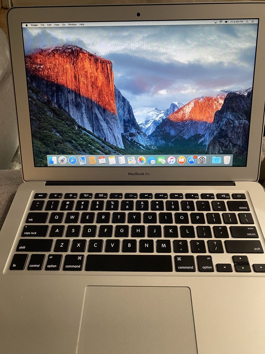 MacBook Air 13” (early 2015)
