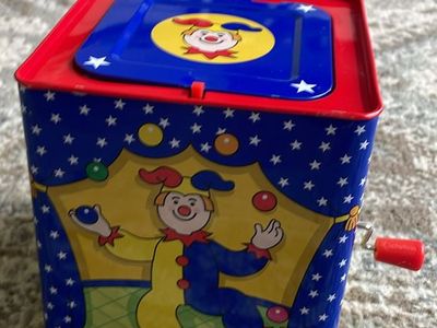 VINTAGE JACK-IN-THE-BOX TOYS SCHYLLING CLOWN CRACKER BARREL