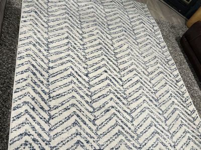 Blue/tan Rug