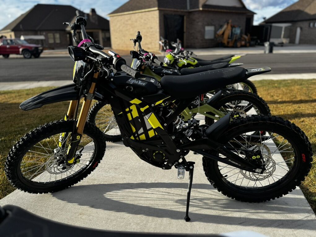 New 2025 Surron Light Bee X