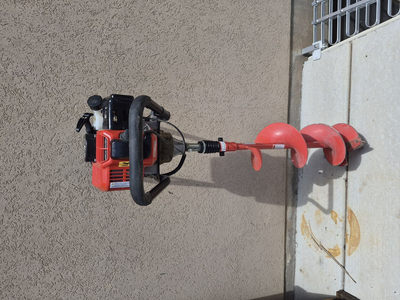 THUNDERBAY Y43 POWERHEAD WITH 8" EARTH AUGER, POST HOLE AUGER