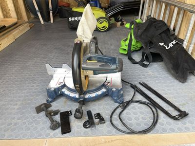 Ryobi 10” compound miter saw