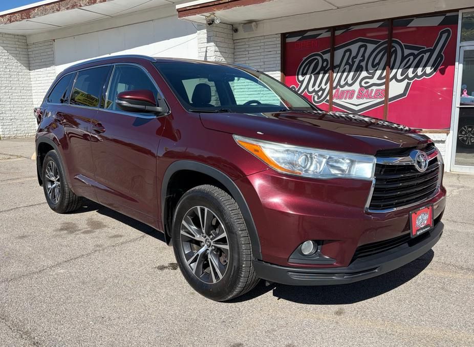 2016 Toyota Highlander XLE