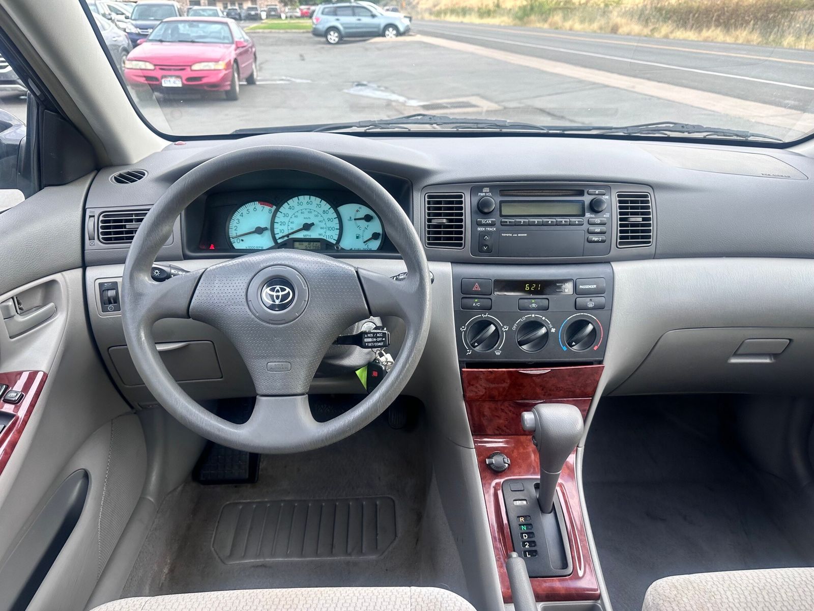 Main image 7