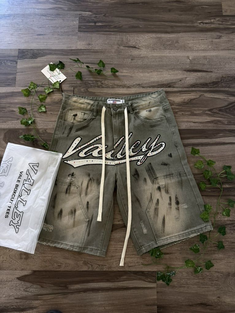 valley shorts