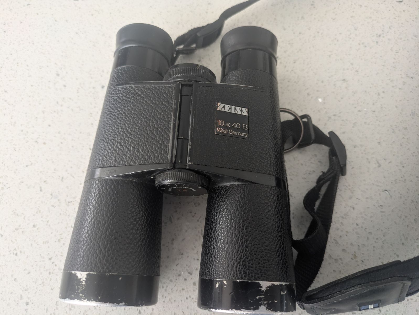 Zeiss 10x40B BINOCULARS (Made in West Germany)