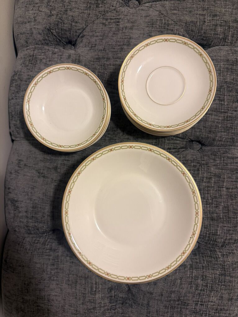 Theodore Haviland Limoges France China 18 Piece