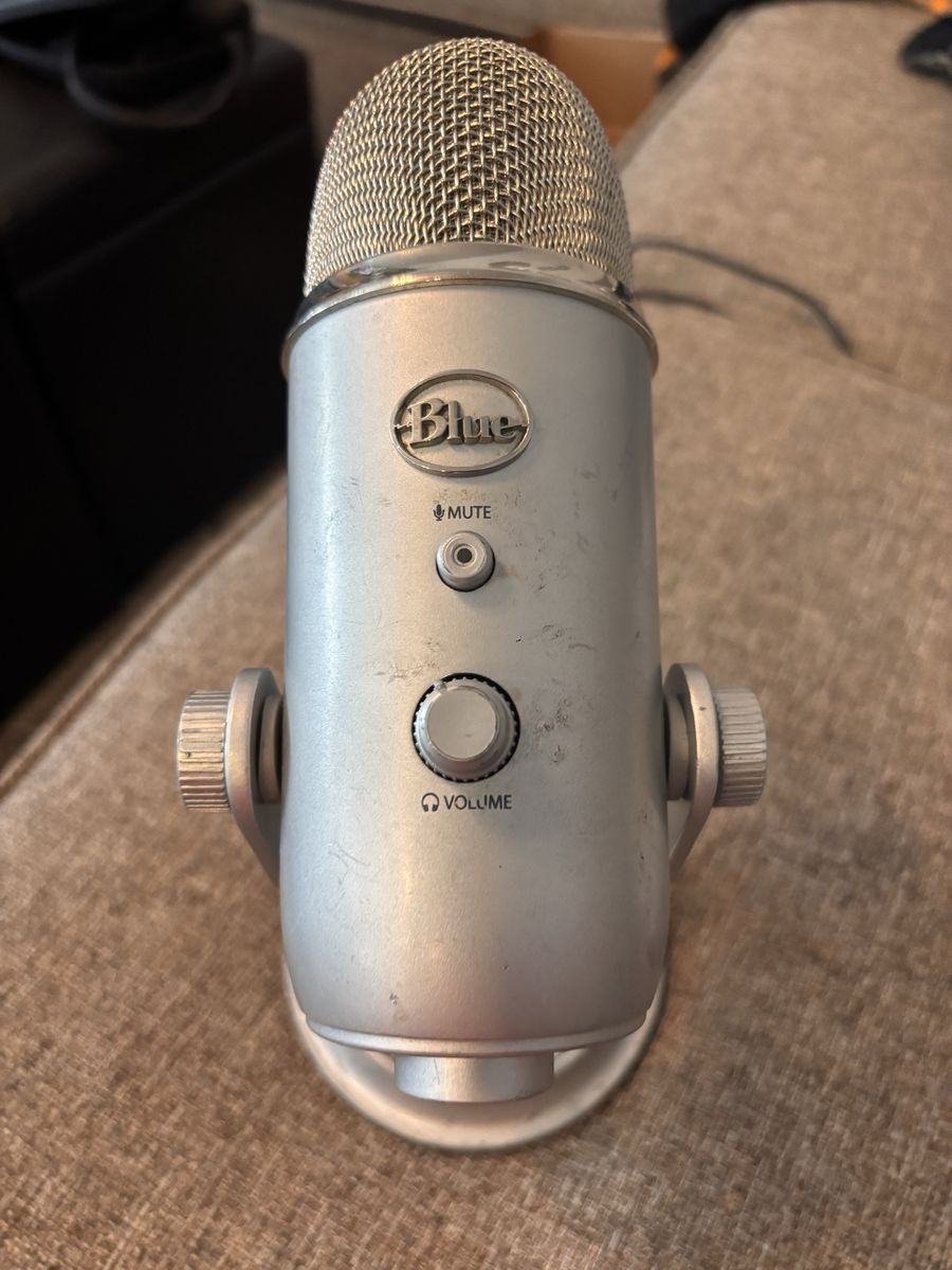 Blue Yeti Silver Toned Microphone