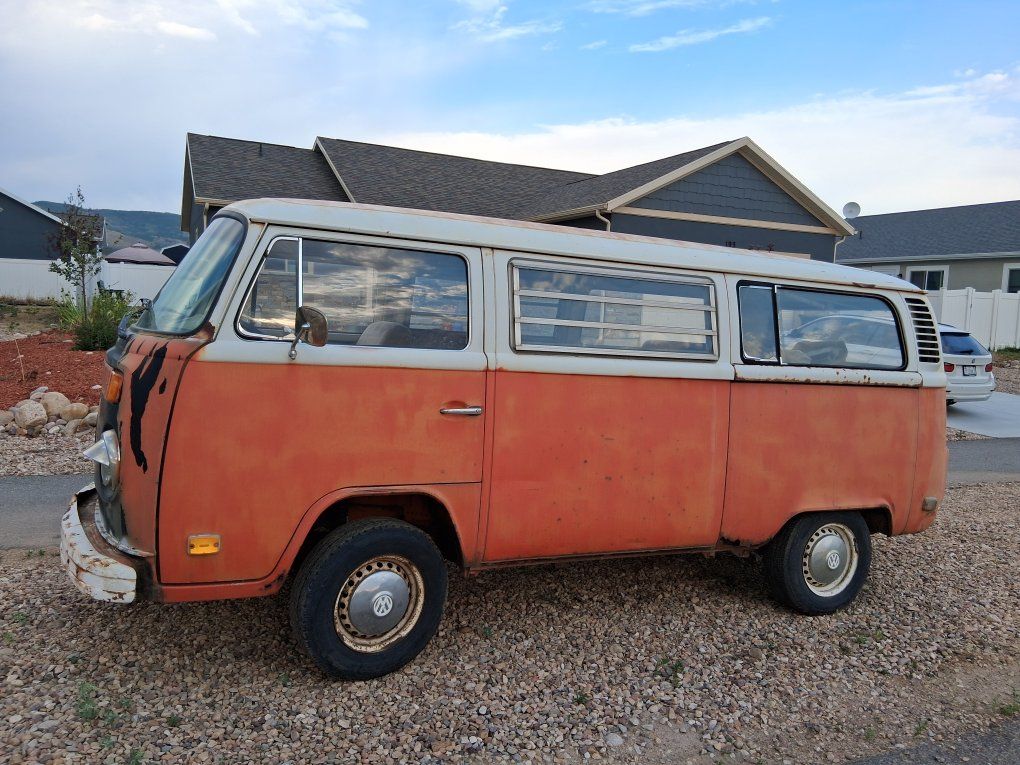 1974 Volkswagen Transporter 