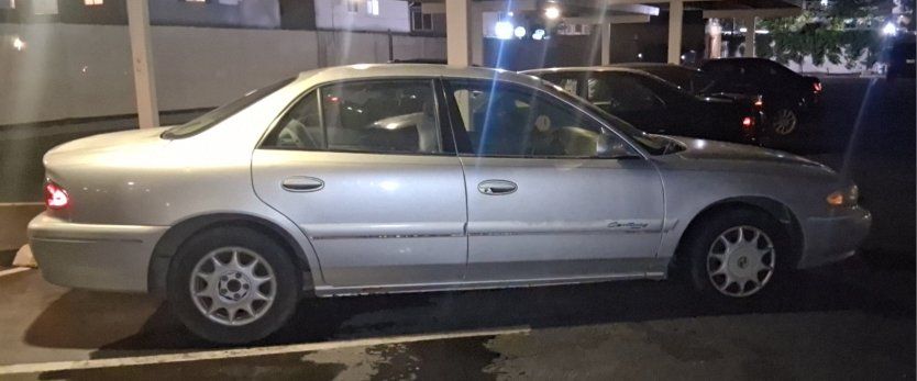 Buick Century Sedan - Silver