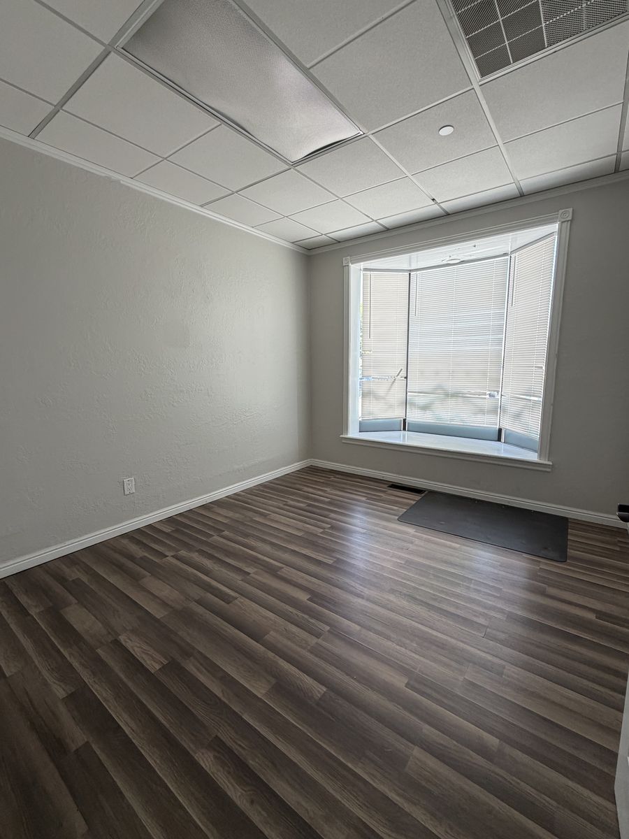 Main Level Office in Union Square. Great Location