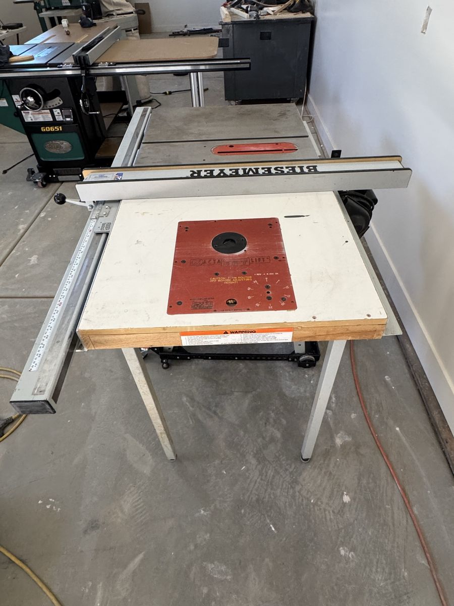 Main image 5
