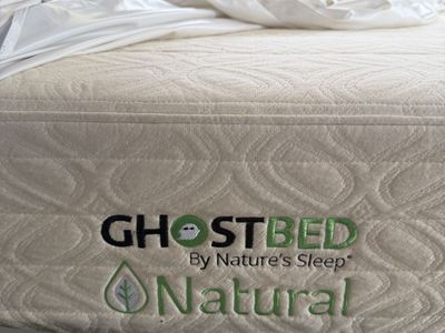 King sized Mattress - Excellent Condition
