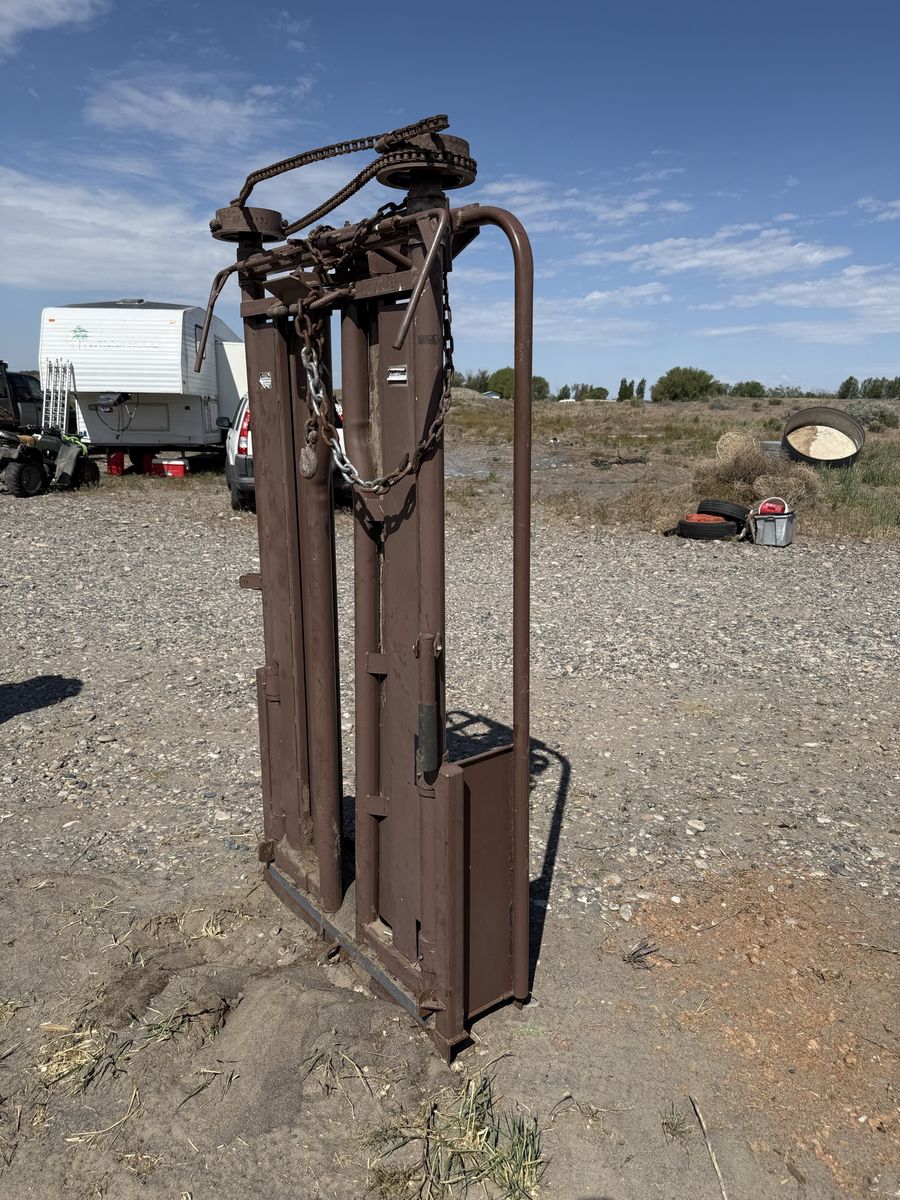 Main image 2