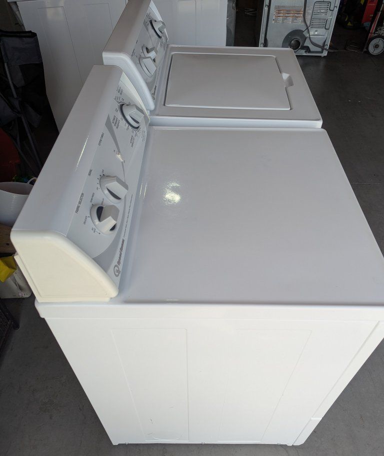 Main image 10