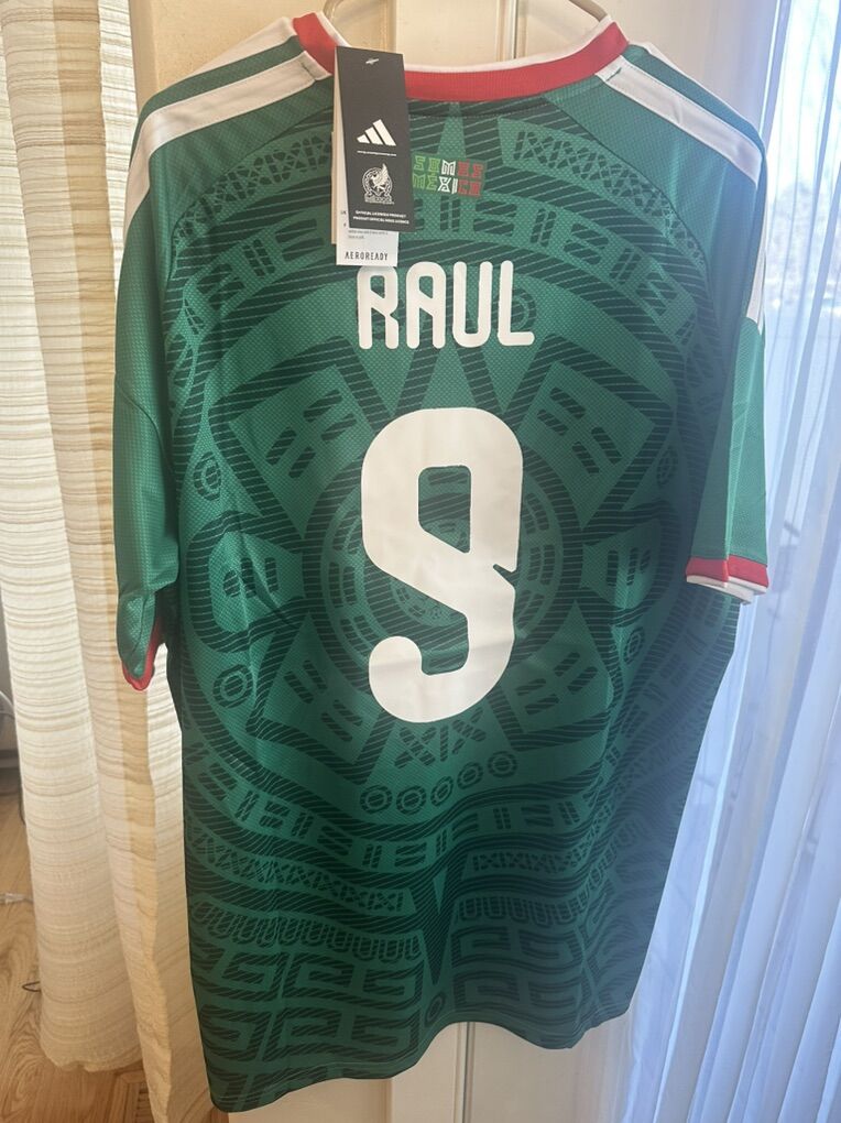 2026 Mexico Soccer Jeresy Raul#9 fits XL -2XL avai