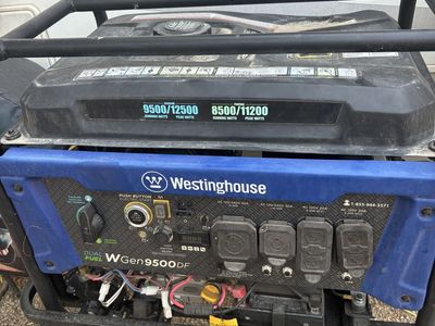 Westinghouse WGen9500DF Dual Fuel Portable Generator 9500 Running Watts 12500 Peak Watts $650