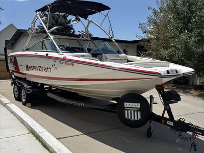 2008 MasterCraft X45 – 590 Hours – Exceptional Shape