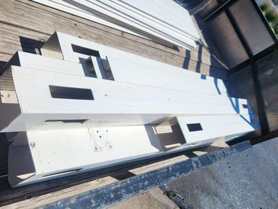 White Vinyl Siding Panels and posts Used, Good Condition, Various Lengths