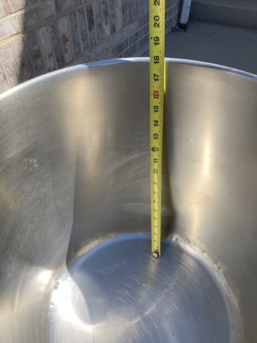Pot, stainless steel 15 gallon commercial grade