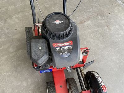 Troy-Bilt Edger
