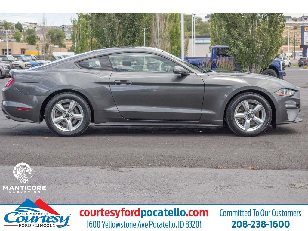 2019 Ford Mustang EcoBoost