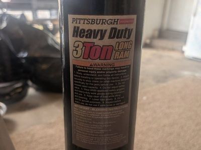 Pittsburgh Automotive 1 Ton Heavy Duty Folding Shop Crane/Engine Hoist & 3 Ton Long Ram Jack
