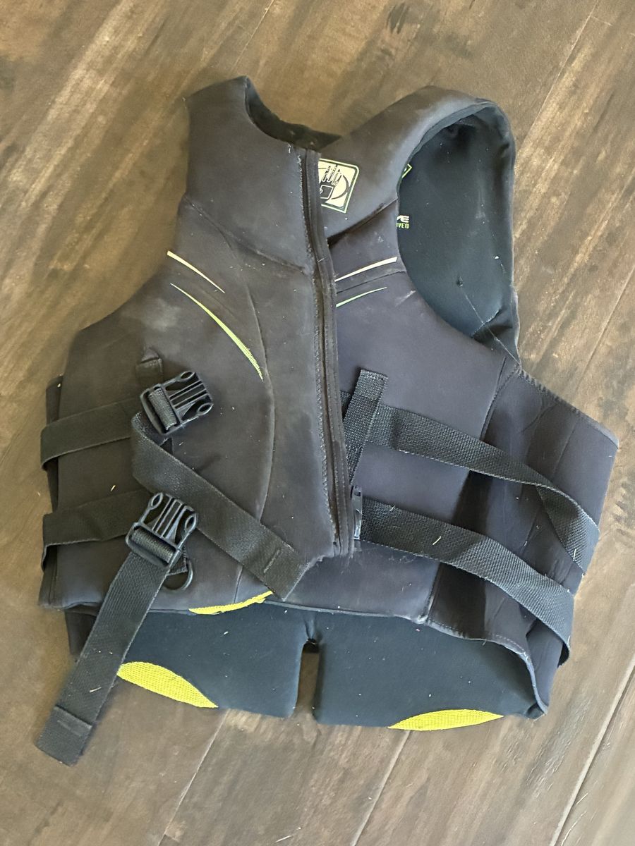 Extra Large Life Jacket