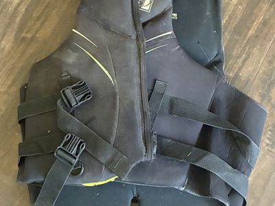 Extra Large Life Jacket