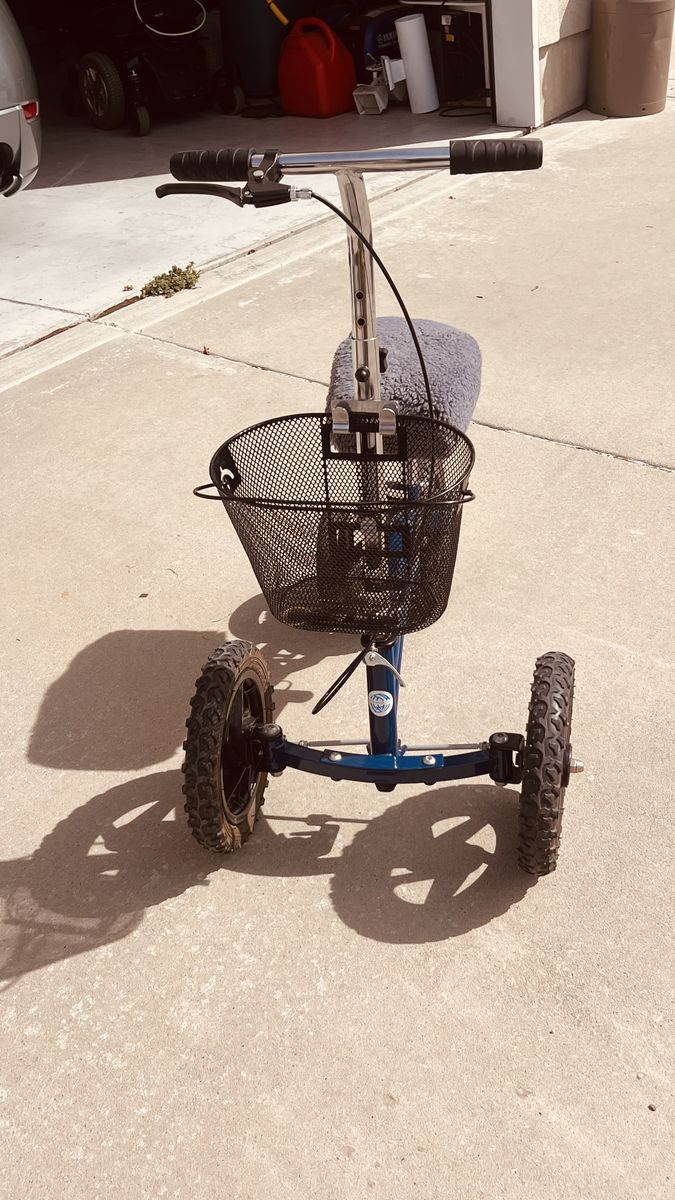 Knee Scooter