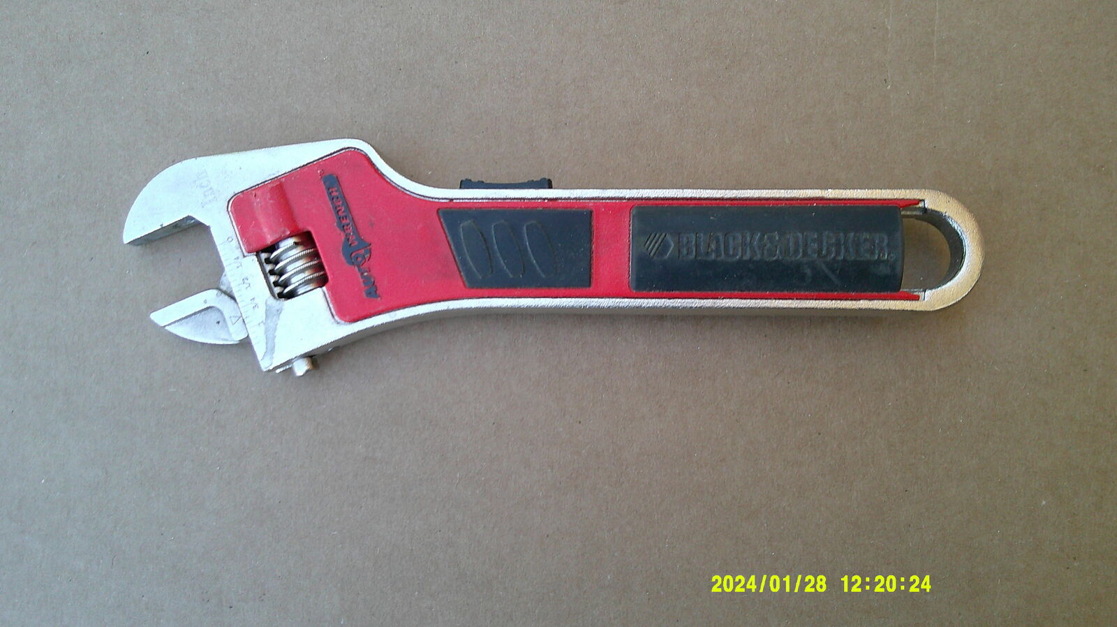 Black & Decker Auto Wrench 9 1/2" Automatic Adjustable Wrench $10