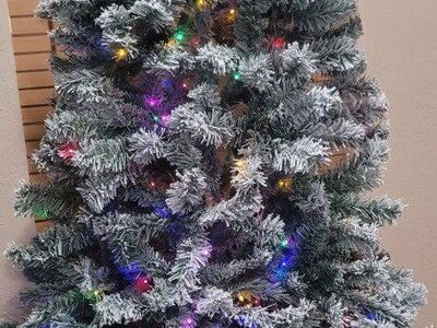 6.5 Flocked Christmas tree