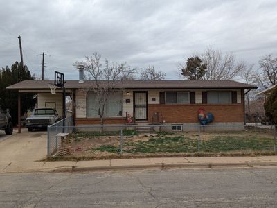 Rooms or Levels For Rent