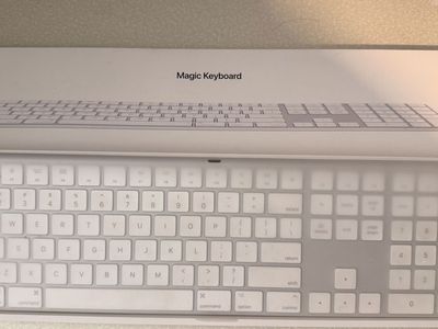 Apple Magic Keyboard with Numeric Keypad - Silver - Used