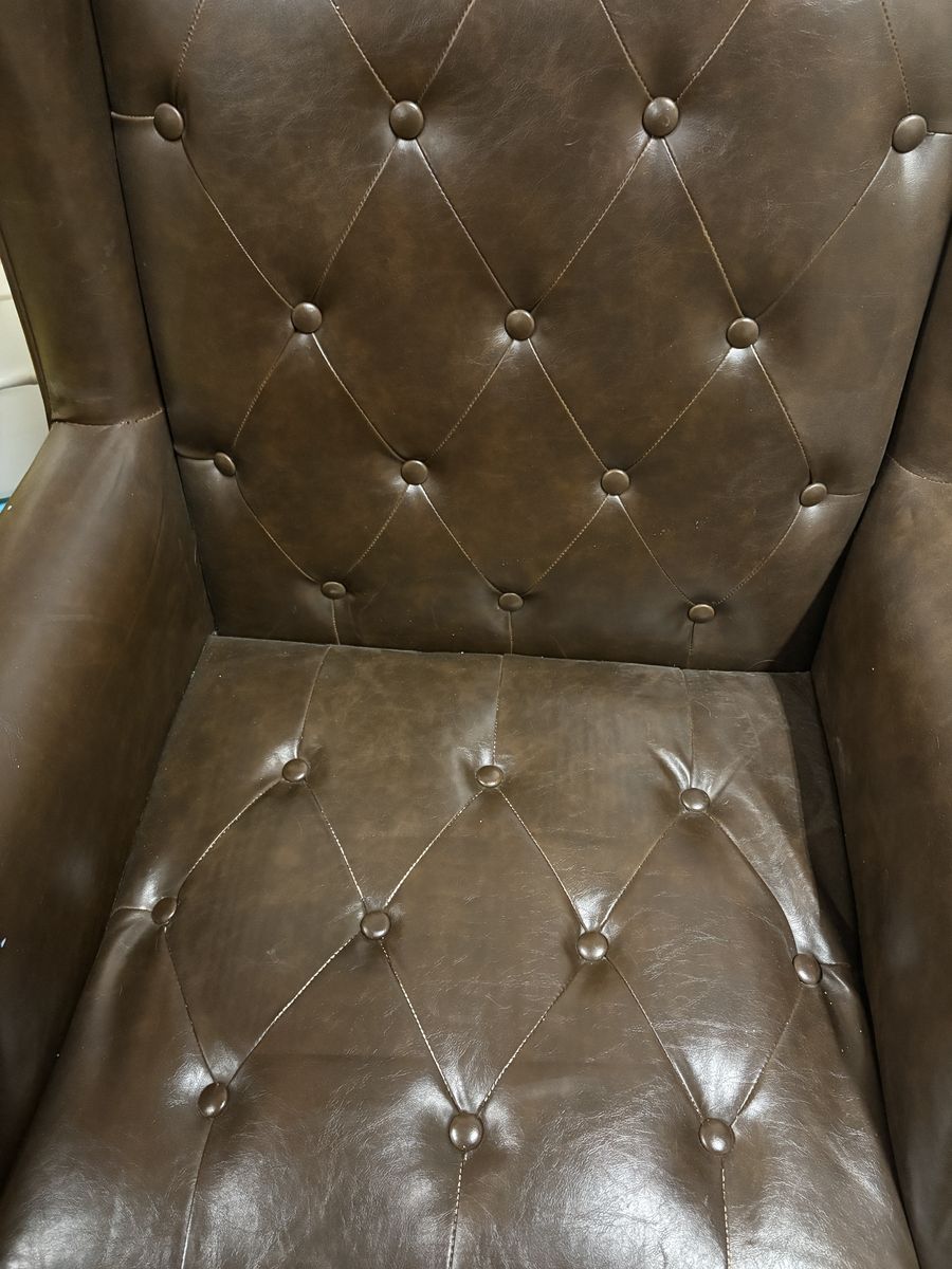 Main image 2