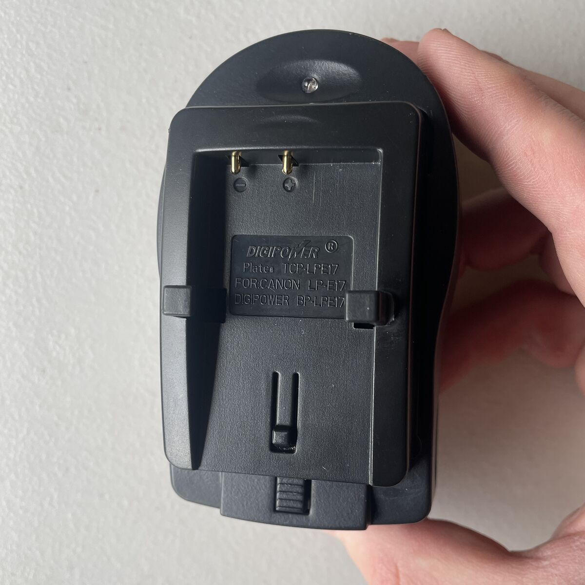 DigiPower TCP-LPE17 Charger