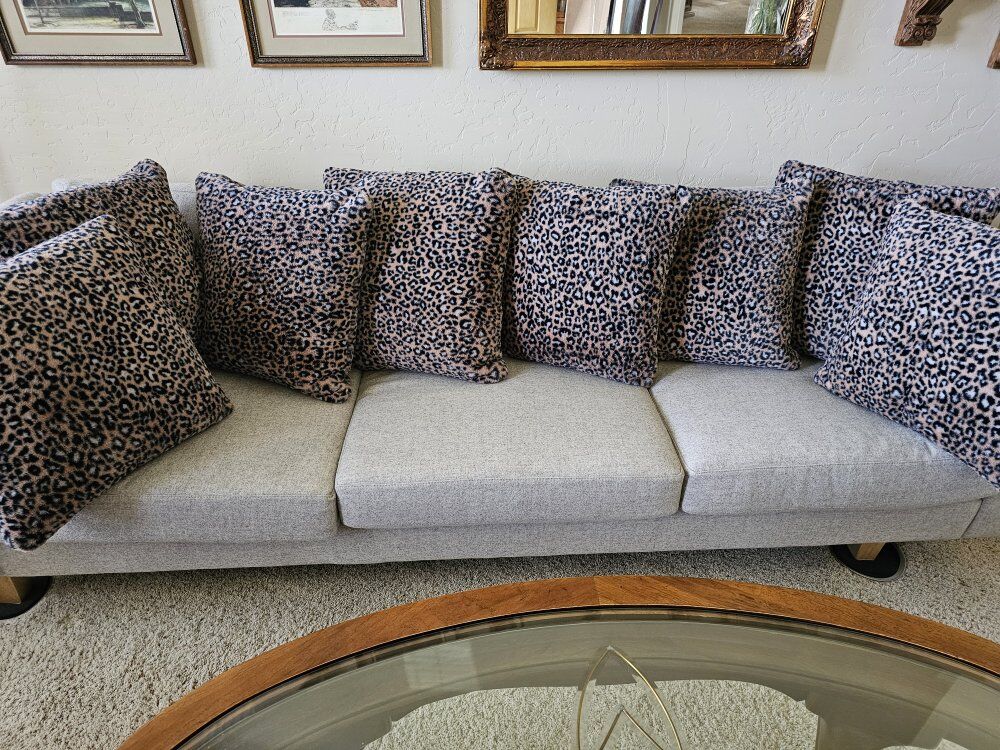 PILLOWS-PILLOWS-PILLOWS