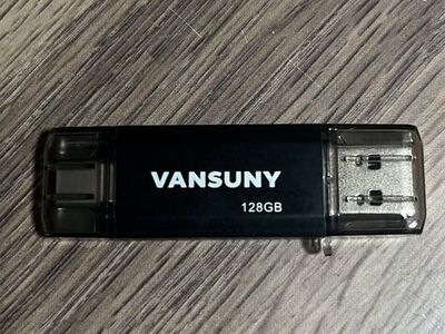 Vansuny 128 Gb USB & C Flash Drive