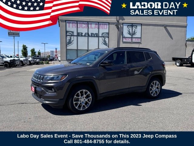 2023 Jeep Compass Latitude Lux
