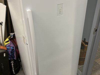 Upright Freezer - GE 14 cu ft - Never Used